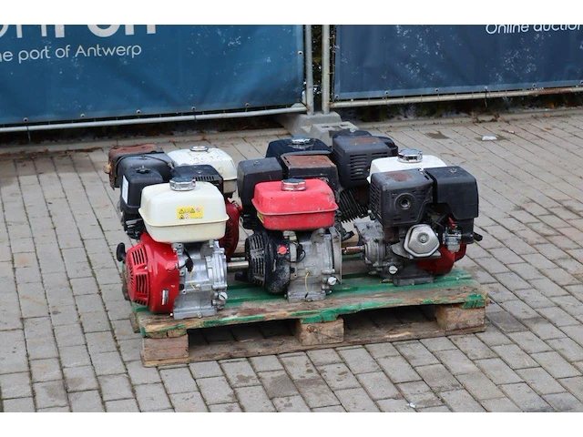 Partij motoren honda benzine - afbeelding 1 van  1