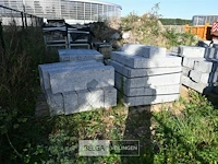 Partij natuurstenen blokken - afbeelding 4 van  9