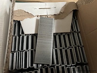 Partij nieten, (zonder pallet) - afbeelding 2 van  2
