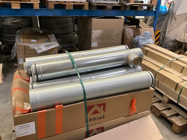 Partij nieuwe gasbuizen + brandluiken - afbeelding 18 van  23