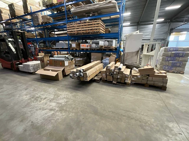 Partij nieuwe gasbuizen + brandluiken - afbeelding 2 van  23