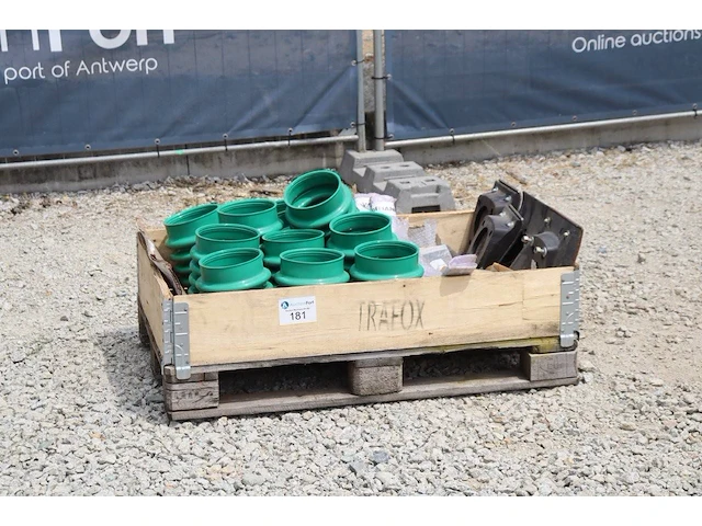 Partij onderdelen trilplaten wacker neuson - afbeelding 1 van  1