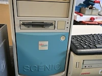 Partij oude pc'c en klavieren - afbeelding 4 van  4