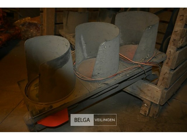 Partij oude verkeerslichten - afbeelding 3 van  6