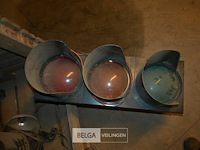 Partij oude verkeerslichten - afbeelding 6 van  6