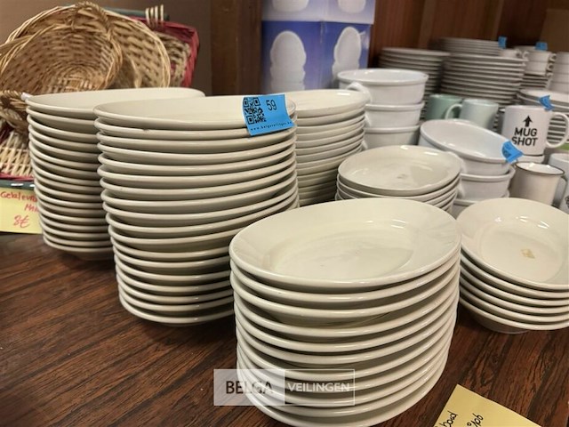 Partij ovalen borden ± 70 stuks - afbeelding 8 van  8