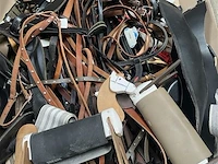 Partij paarden toebehoren - afbeelding 1 van  3