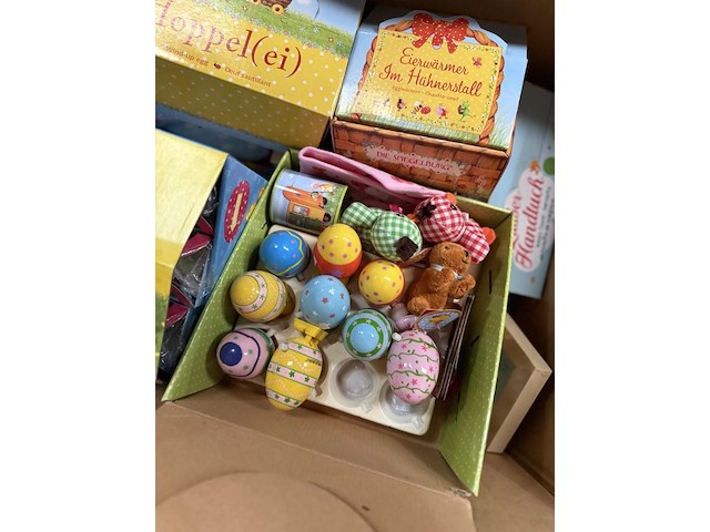 Partij paastoebehoren - afbeelding 2 van  3