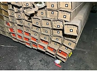 Partij pakken dakrand polyprofil - afbeelding 2 van  7