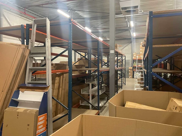 Partij palletstellingen - afbeelding 1 van  11