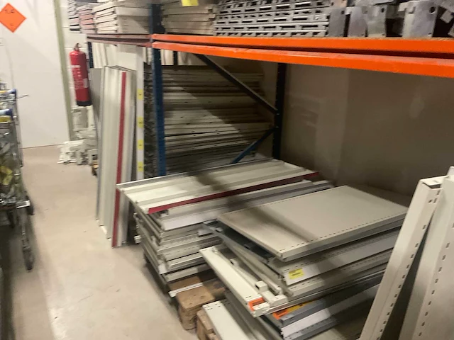 Partij palletstellingen - afbeelding 10 van  11