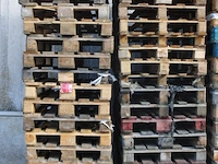 Partij palletten - afbeelding 1 van  1