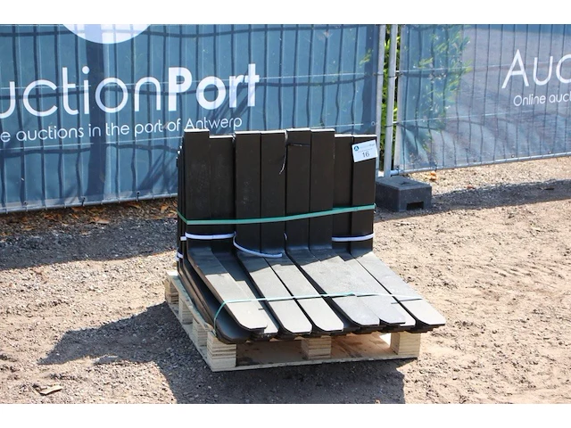 Partij palletvorken nieuw - afbeelding 1 van  1