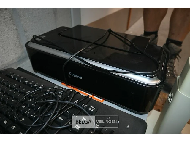 Partij pc-materiaal - afbeelding 2 van  10