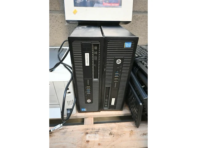 Partij pc-materiaal - afbeelding 6 van  10