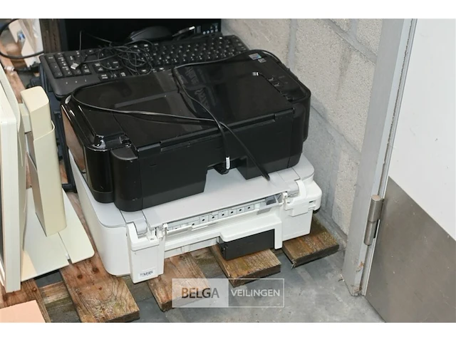 Partij pc-materiaal - afbeelding 9 van  10
