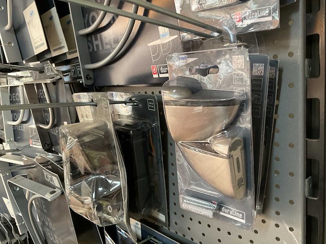 Partij plank dragers - afbeelding 2 van  18