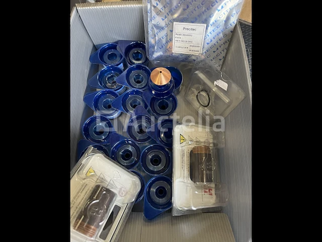 Partij plasmasnijder onderdelen o.a. precitec nozzles - afbeelding 3 van  4