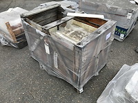 Partij plinten ca. 188,50lm , ca. 15,08 m2 - afbeelding 2 van  3