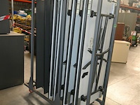 Partij plooitafels + metalen kar - afbeelding 1 van  5