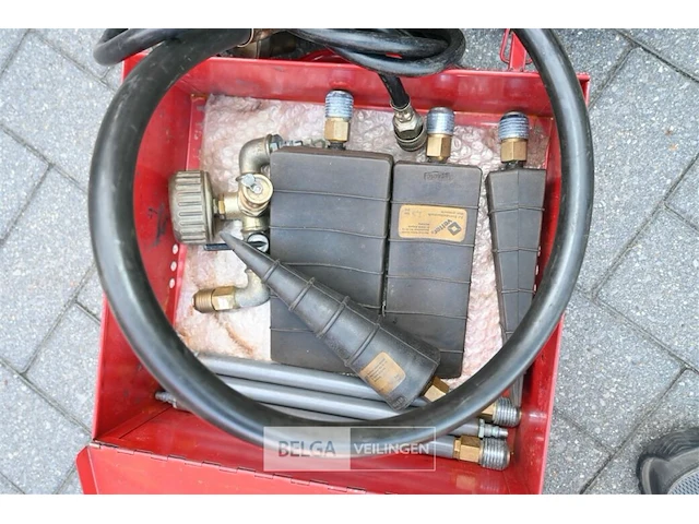 Partij pneumatisch materiaal - afbeelding 5 van  9