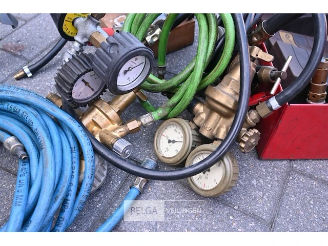 Partij pneumatisch materiaal - afbeelding 9 van  9