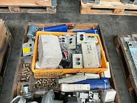 Partij pneumatische onderdelen - afbeelding 12 van  17