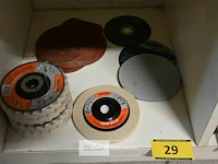 Partij polier- en schuurschijven - afbeelding 1 van  2