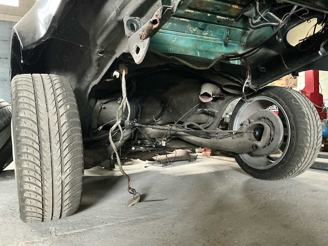 Partij porsche onderdelen - afbeelding 4 van  11