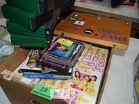 Partij puzzels en speeltjes - afbeelding 2 van  2