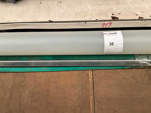 Partij pvc afdingslatten. - afbeelding 3 van  5