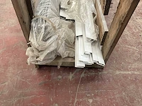 Partij pvc profielen - afbeelding 2 van  5