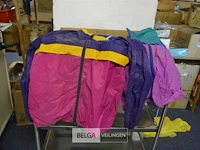 Partij regenjasjes div maten - afbeelding 1 van  3