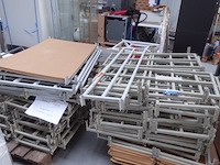 Partij rek/onderdelen - afbeelding 1 van  2