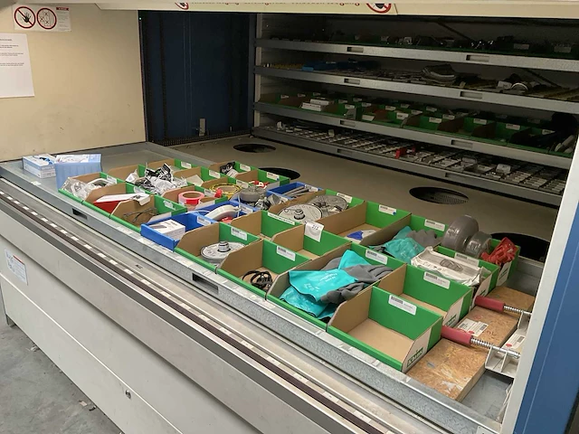Partij reserve onderdelen - afbeelding 1 van  14