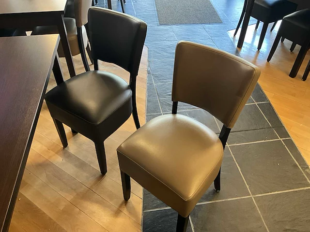 Partij restaurant stoelen en tafels - afbeelding 3 van  5