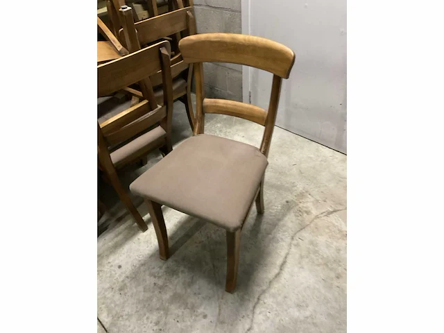 Partij restauranttafels en -stoelen - afbeelding 5 van  5