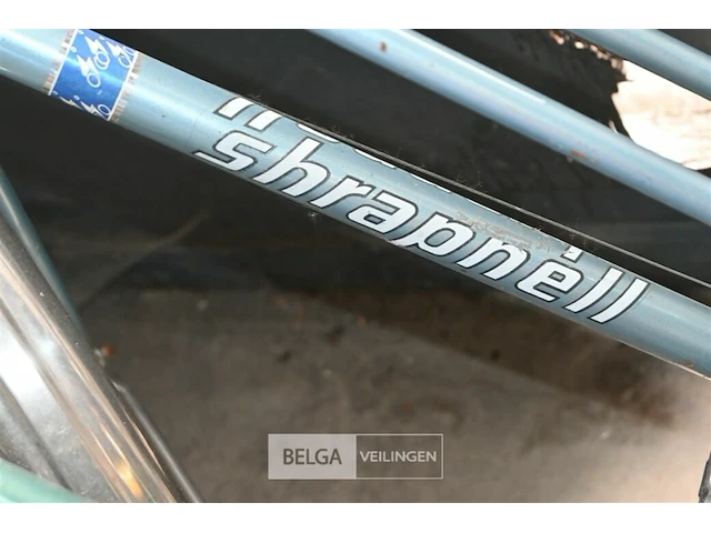 Partij retro fietsen en vouwfietsen - afbeelding 5 van  6
