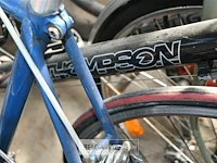 Partij retro fietsen en vouwfietsen - afbeelding 6 van  6