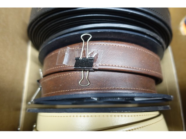 Partij riemen, ritsen - afbeelding 10 van  46