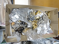 Partij riemen, ritsen - afbeelding 30 van  46