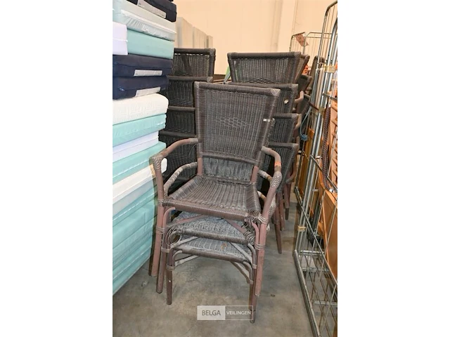 Partij rieten terrasstoelen - afbeelding 1 van  5