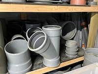 Partij rioleringskoppelstukken en buizen - afbeelding 32 van  52