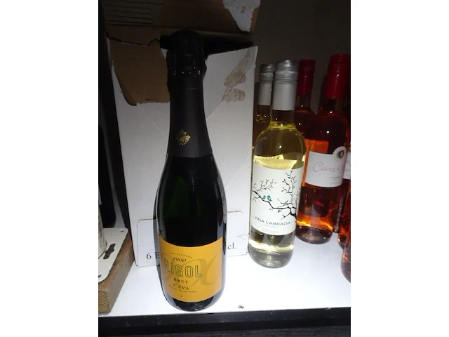 Partij rode/rosé/witte wijn + cava - afbeelding 4 van  4