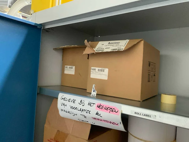 Partij rollen etiketten en inkt linten - afbeelding 3 van  9