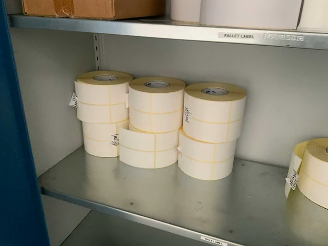 Partij rollen etiketten en inkt linten - afbeelding 7 van  9
