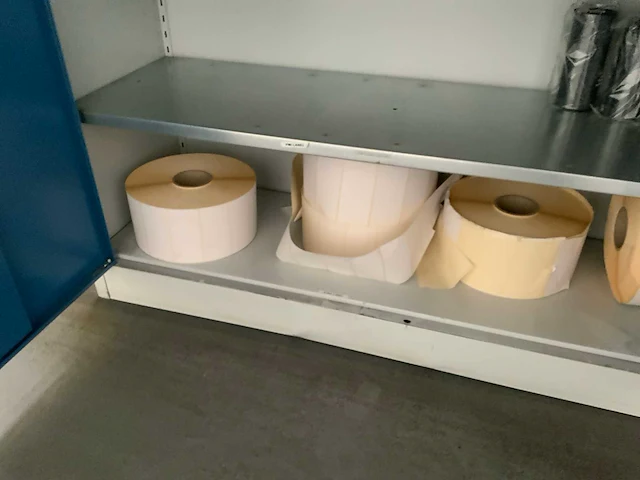 Partij rollen etiketten en inkt linten - afbeelding 8 van  9
