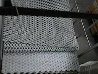Partij roosters voor ventilatie 60x60 cm - afbeelding 3 van  3