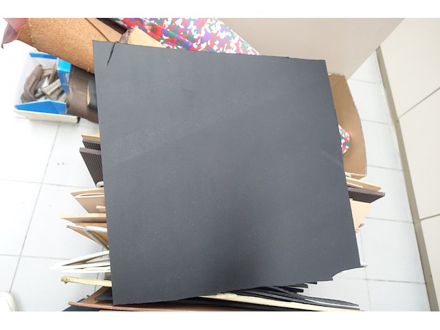 Partij rubber en leder voor herstellingen - afbeelding 10 van  12