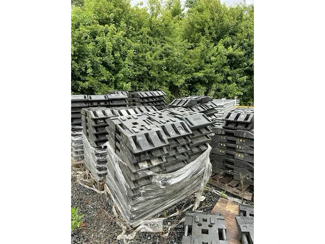 Partij rubber voeten - afbeelding 2 van  3